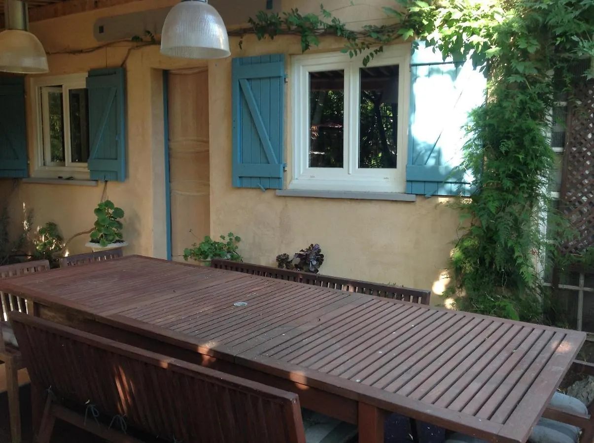 A L'Ombre Du Cedre Guest House Hyeres France
