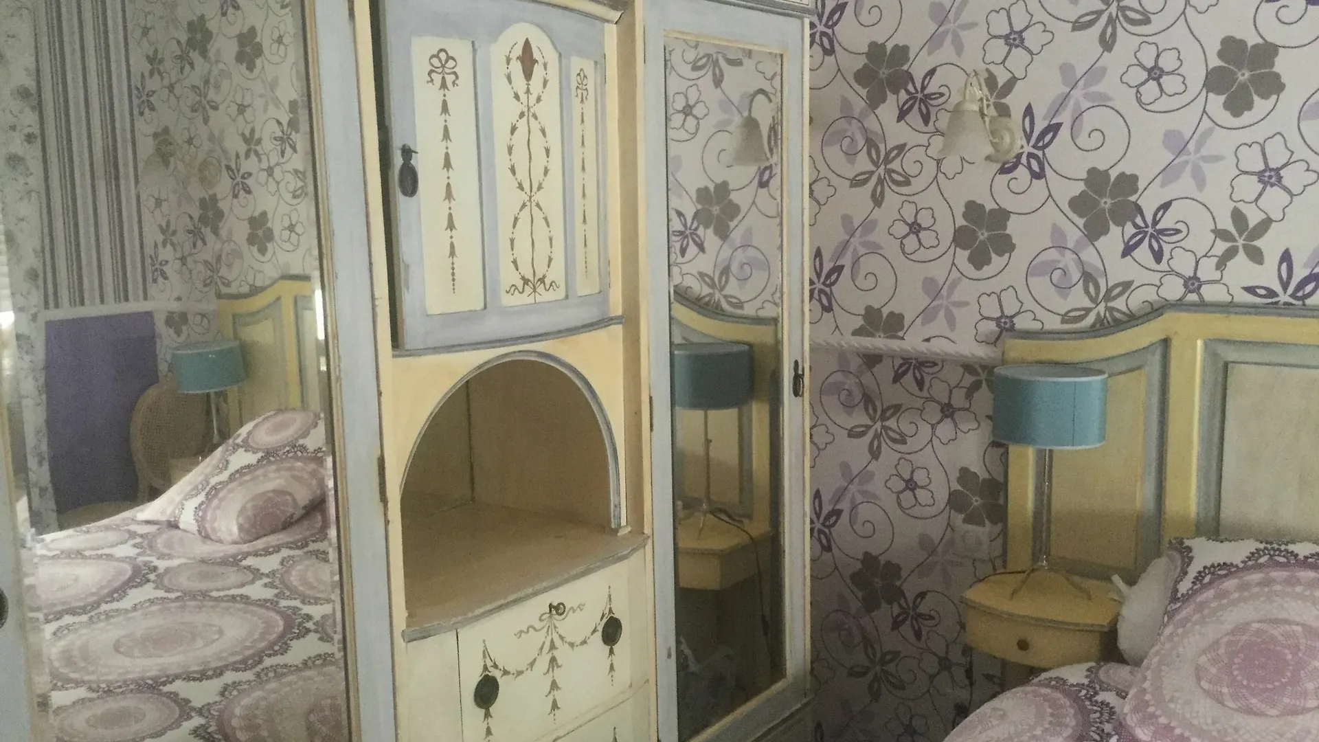 A L'Ombre Du Cedre Guest House Hyeres