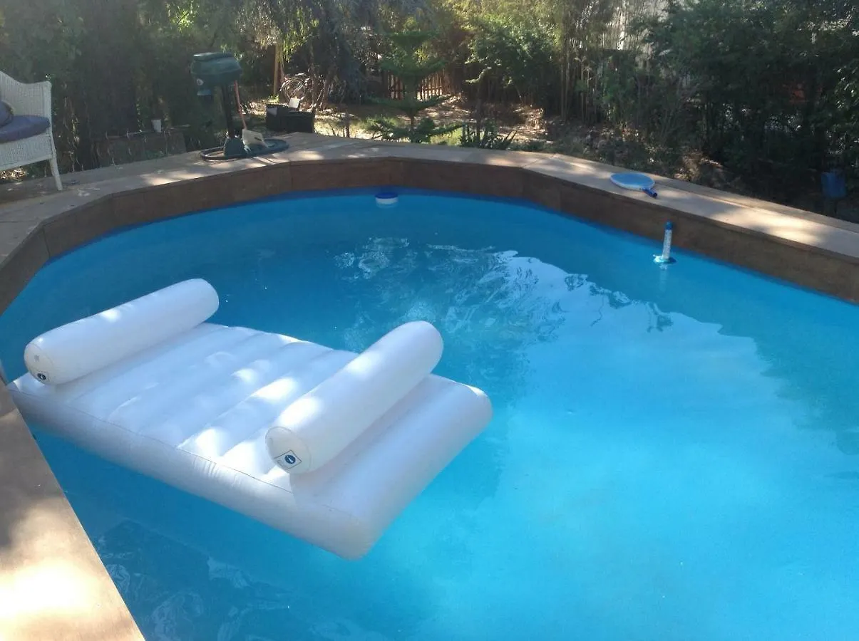 A L'Ombre Du Cedre Guest House Hyeres 2*,